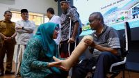 PKK Aceh Kolaborasi dengan RSUDZA dan Baitul Mal Salurkan Kaki Palsu