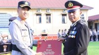 FOTO KLIK_Polres Labuhanbatu Anugerahi Satyalencana Pengabdian Personel Polri Polres Labuhanbatu Anugerahi Satyalencana Pengabdian Personel Polri