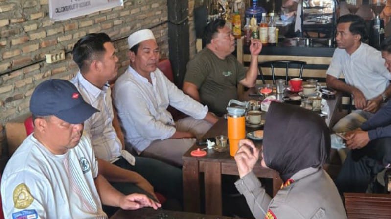 Polsek Na IX-X Gelar Sambang dan Dialog Bersama Warga Desa Kampung Pajak