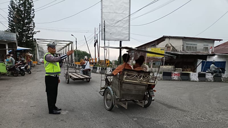 Sat Lantas Polres Tanjungbalai Turun ke Jalan, Pastikan Arus Pagi Lancar dan Aman