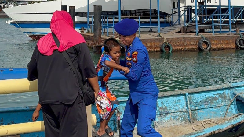 Satpolairud Polresta Barelang Perketat Pengamanan Pelabuhan Bot Pancung Sekupang