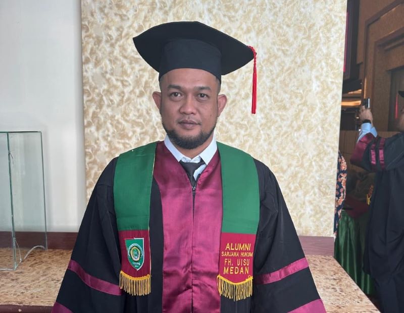 Resmi Sandang Gelar Sarjana Hukum, Wakil Ketua DPRD Medan Hadi Suhendra Siap Perjuangkan Kepentingan Rakyat