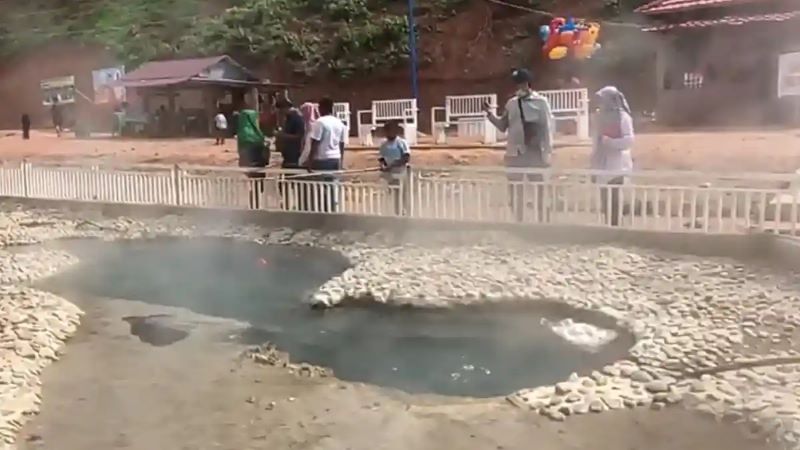Wisata Air Panas Sampuraga Mandailing Natal, Legenda Anak Durhaka yang Jadi Daya Tarik Wisata Sumut