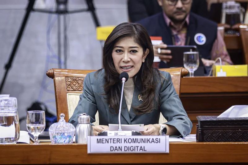 Pemerintah Hentikan Sementara Akses Grok AI untuk Cegah Penyebaran Konten Pornografi Palsu