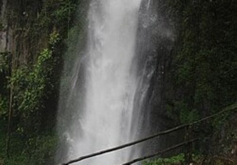 Pesona Air Terjun Sikulikap di Kabupaten Karo: Surga Tersembunyi di Sumatera Utara
