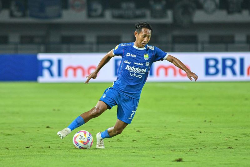 Persib Bandung Gasak Madura United 5-0, Tetap Kokoh di Puncak Klasemen BRI Super League 2025/2026