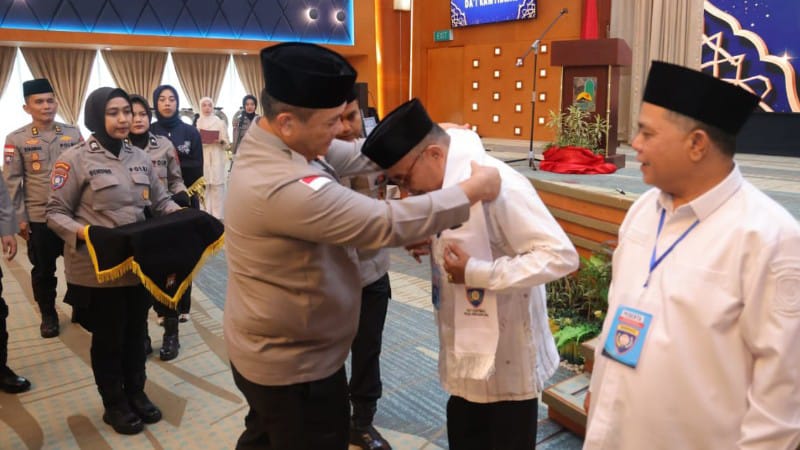 Kapolda Kepri Kukuhkan Da’i Kamtibmas di Batam, Perkuat Sinergitas Bersama Masyarakat