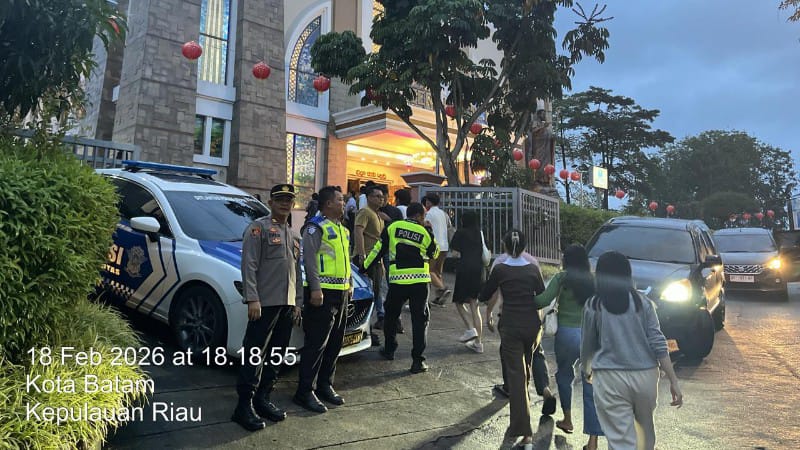 Polsek Lubuk Baja Amankan Ibadah Rabu Abu di Batam