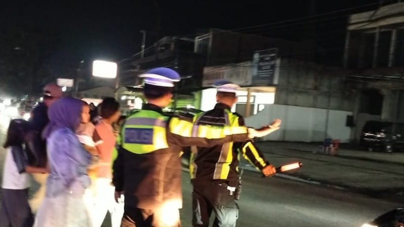 Sat Lantas Polres Tanjungbalai Gelar Blue Light Patrol Cegah Kejahatan Jalanan