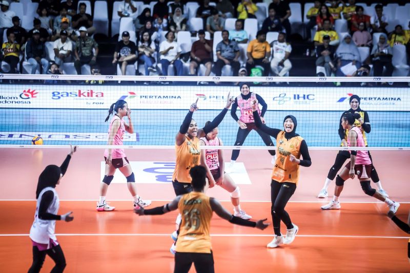Kejutan di Proliga 2026: Rekor Tak Terkalahkan Gresik Phonska Plus Pupuk Indonesia Pecah oleh Jakarta Popsivo Polwan 1-3
