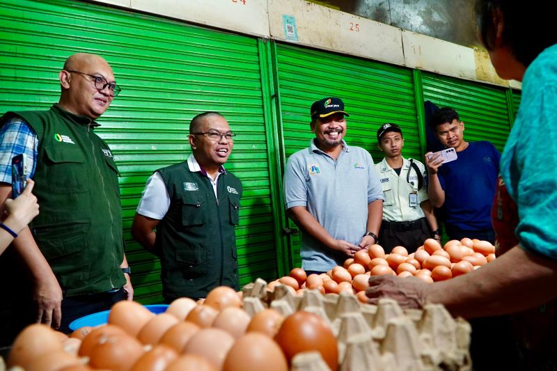Pantau Harga Pangan Ramadan 2026, Bapanas Sidak Pasar Jatinegara