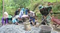 Di Antara Ember dan Molen, Gotong Royong Warga Somagede Menguatkan Jalan Harapan Di Antara Ember dan Molen, Gotong Royong Warga Somagede Menguatkan Jalan Harapan