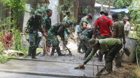 Di Atas Beton Pengabdian, Prajurit dan Rakyat Somagede Menyatukan Langkah Demi Negeri