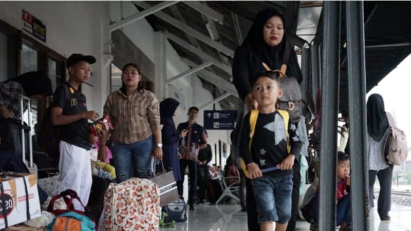 11.732 Penumpang Padati Stasiun Medan Saat Arus Balik Lebaran 2026