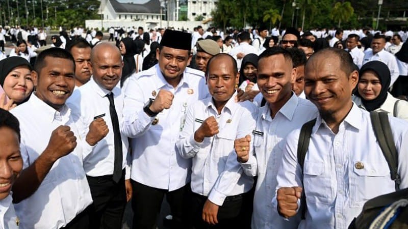 Gubernur Sumut Berikan THR untuk Guru PPPK dan GTT