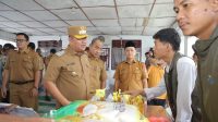 FOTO KLIK_Pemkab Asahan Luncurkan “Potong Kompas” Tekan Harga Pangan Lebaran Pemkab Asahan Luncurkan “Potong Kompas” Tekan Harga Pangan Lebaran
