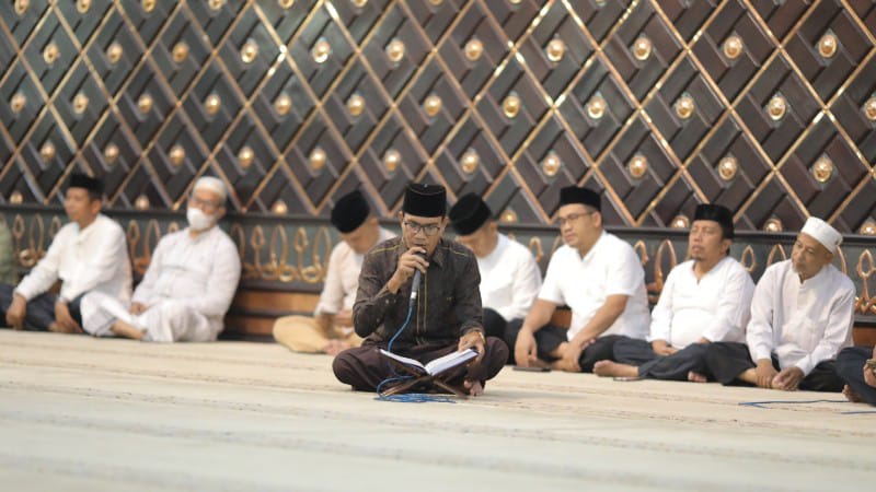 Ribuan Jamaah Padati Masjid Agung Kisaran Peringati Nuzulul Qur’an 1447 H