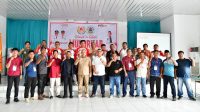 FOTO KLIK_Thomson Rivayanwar Pasaribu Pimpin KONI Tapteng Secara Aklamasi Thomson Rivayanwar Pasaribu Pimpin KONI Tapteng Secara Aklamasi