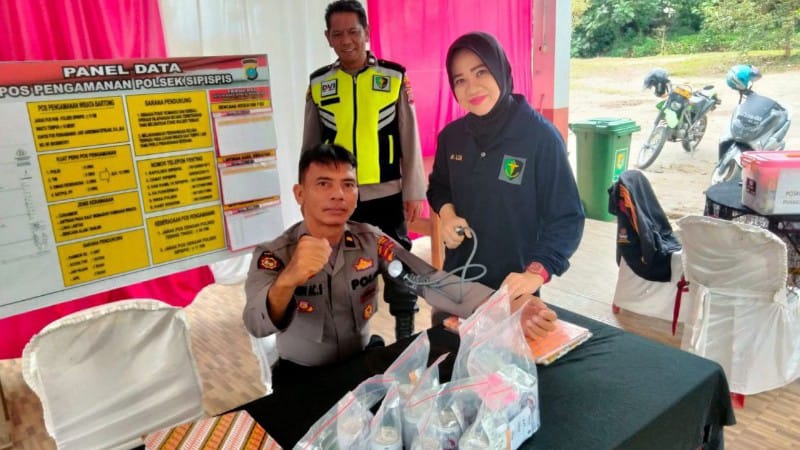 Tim Kesehatan Polres Tebing Tinggi Periksa Personel Pos Pam Bartong
