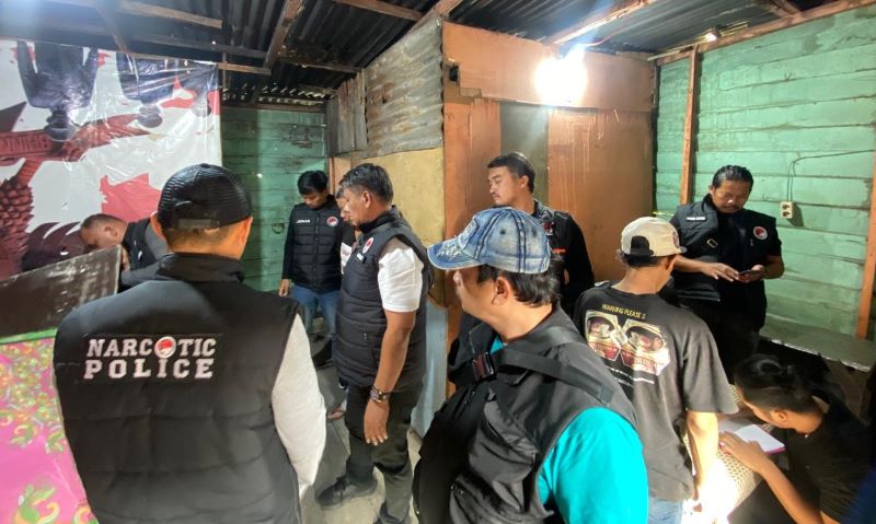 Polres Tanah Karo Gerebek Dua Sarang Narkoba di Kabanjahe, 7 Orang Diamankan