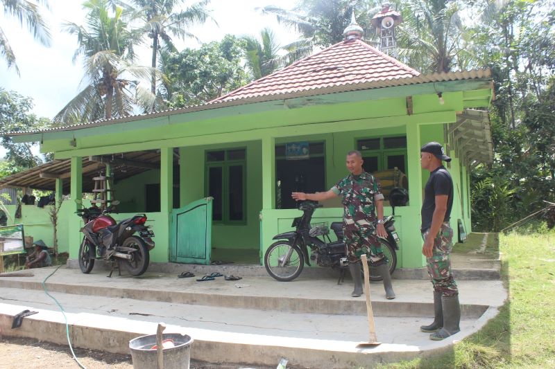 Kasdim 0709/Kebumen Tinjau Progres Sasaran Fisik TMMD ke-127 di Desa Somagede