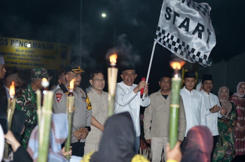 Pawai Obor dan Mobil Hias Meriahkan Malam 1 Syawal 1447 H di Serdangbedagai