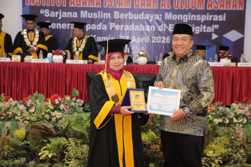 110 Sarjana Angkatan XXXV IAIDU Asahan Diwisuda, Bupati Asahan Harap Peserta Bisa Jadi Agen Perubahan yang Inspiratif