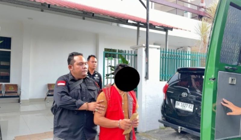 Kejari Binjai Tetapkan 4 Tersangka Kasus Korupsi Kontrak Fiktif, Satu Langsung Ditahan