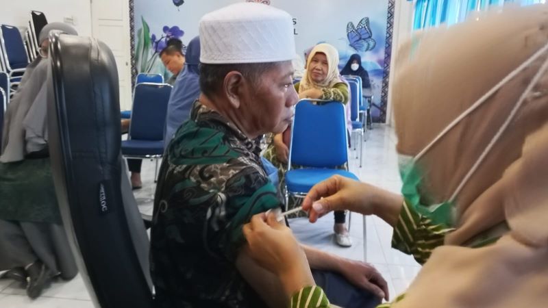 Puluhan CJH Medan Ikuti Vaksinasi Meningitis dan Polio di Medan Sunggal Jelang Keberangkatan Haji 2026