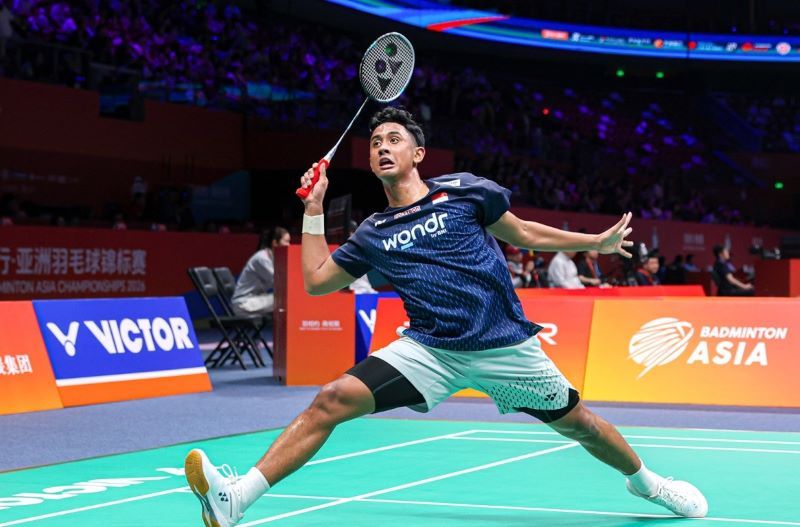 Alwi Farhan Melaju ke Semifinal Singapore Open 2026 Usai Bungkam Kodai Naraoka