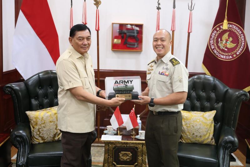 Menhan RI Sjafrie Sjamsoeddin Terima Kunjungan Chief of Army Singapura
