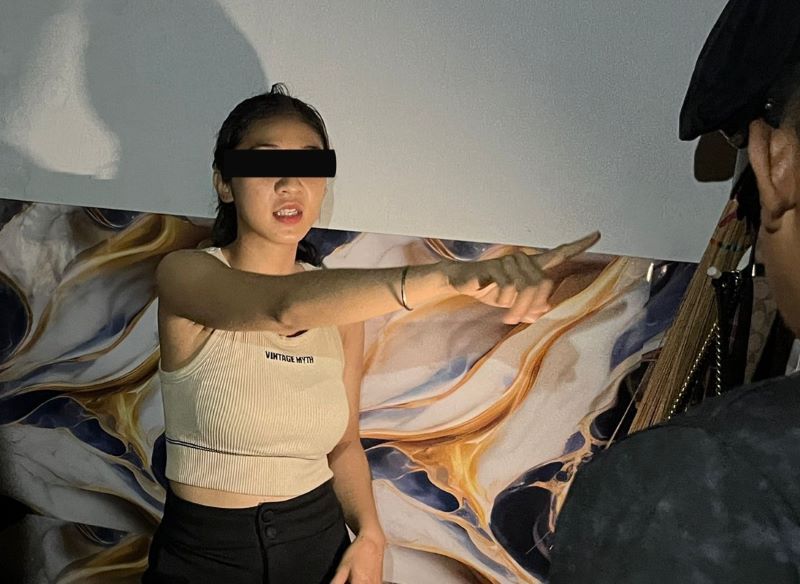 Satres Narkoba Polrestabes Medan Tangkap Wanita Muda Terkait Kasus Narkoba di Phantom KTV Adam Malik