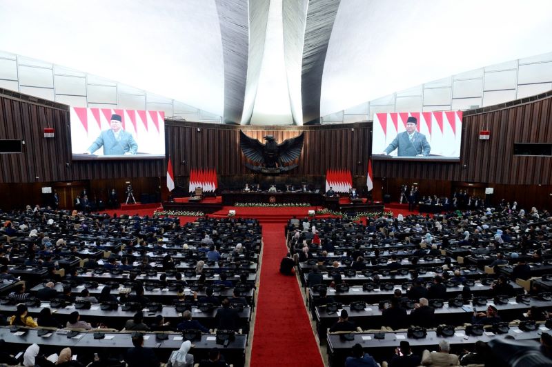 Menhan Sjafrie Hadiri Rapat Paripurna DPR, Presiden Prabowo Tegaskan APBN 2027 untuk Lindungi Rakyat