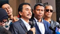 Roy Suryo Roy Suryo dan Dokter Tifa Tak Ditahan dalam Kasus Dugaan Fitnah Ijazah Jokowi, Wajib Lapor Seminggu Sekali