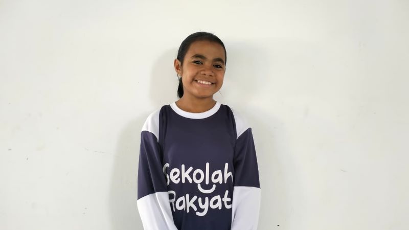 Kisah Haru Sifra Takain, Anak dari Orangtua Tunanetra yang Bermimpi Jadi Dokter Berkat Sekolah Rakyat di Kupang