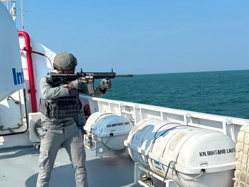 Bakamla RI Gelar Latihan Menembak di Perairan Batam, Perkuat Kesiapan Pengamanan Selat Malaka