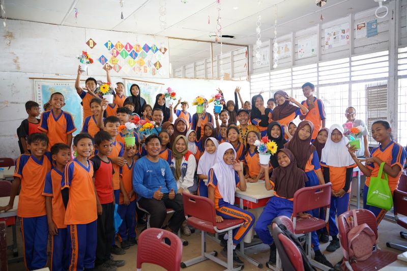 Pertamina Patra Niaga Perkuat Edukasi Lingkungan Melalui Program SEKAR di Kawasan Pesisir Medan