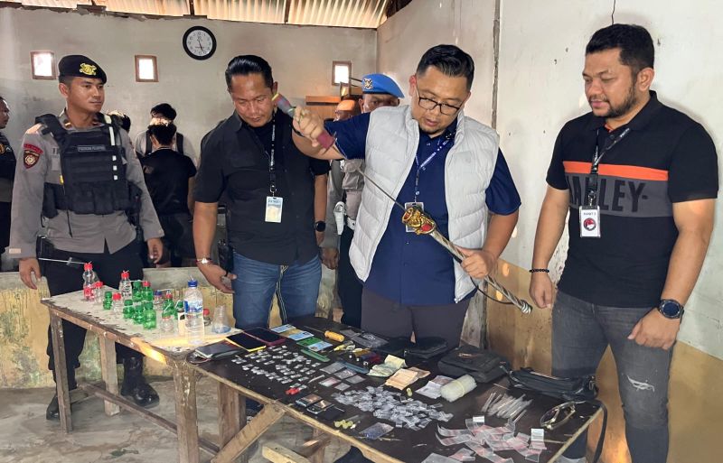 Gerebek Sarang Narkoba di Percut Sei Tuan, Polrestabes Medan Tangkap IRT Diduga Bandar Sabu