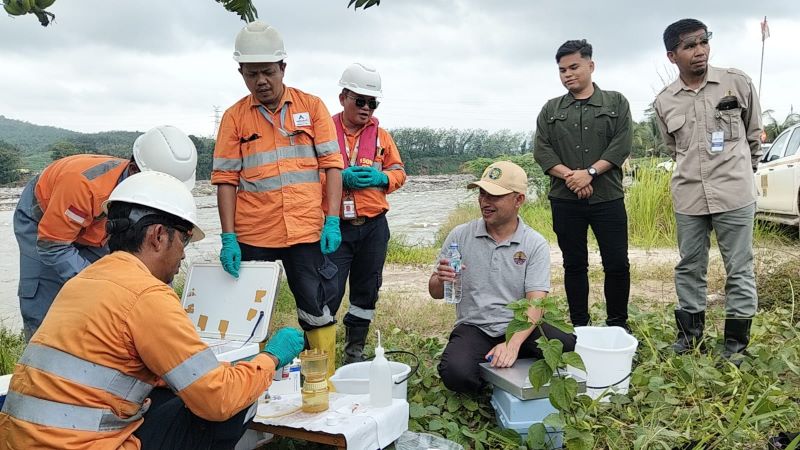 Komitmen Transparansi, PTAR Rutin Libatkan Tim Terpadu dalam Pengambilan Sampel Air Sungai Batang Toru
