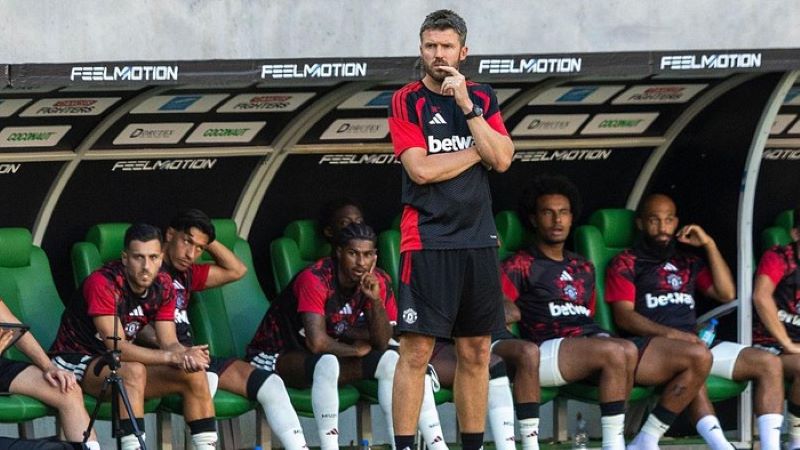 Michael Carrick Akui Manchester United Layak Kalah dari AC Milan, Setan Merah Tampil Buruk