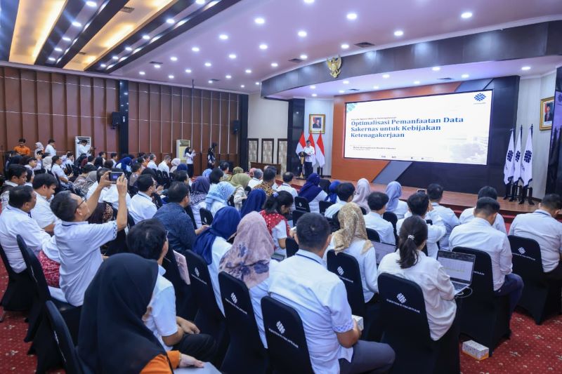 Menaker: Data Survei Angkatan Kerja Nasional Penting untuk Kebijakan Ketenagakerjaan Tepat Sasaran