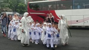 Meriah! Anak-anak TK RA Al-ITTIHADIYA Ikuti Manasik Haji, Belajar Ibadah Sejak Dini