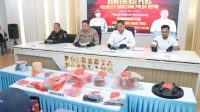 Polresta Barelang Ungkap Kasus Pembunuhan, Tersangka Diamankan dalam Waktu Enam Jam Polresta Barelang Ungkap Kasus Pembunuhan, Tersangka Diamankan dalam Waktu Enam Jam
