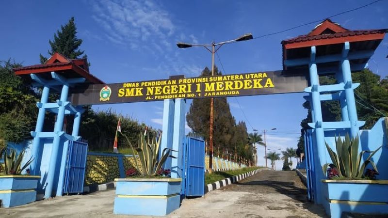43 Pelajar Di SMK Negeri I Merdeka, Keracunan Usai Konsumsi MBG