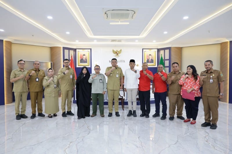 Gubernur Sumut Targetkan Sumut Bebas Rabies, Perkuat Vaksinasi Hewan Peliharaan