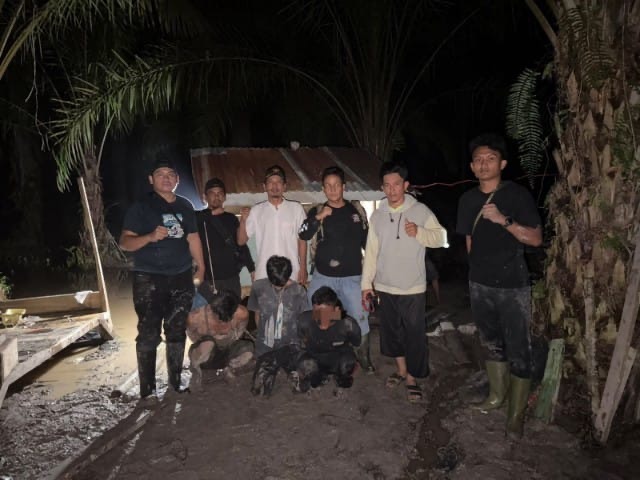 Polsek Kualuh Leidong Gerebek Gubuk di Kebun Sawit, Tiga Pria Diamankan dan 10,68 Gram Sabu Disita