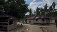 Mengintip Desa Tanjung Baru yang Ditinggal Penghuninya Merantau : Isman Rambe tidak Mau Kampung Ini Diambil Orang Lain dan Menjadi Kampung Mati