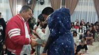 PDI Perjuangan Sumut Beri Tali Asih untuk 495 Siswa Terdampak Dugaan Keracunan MBG di Karo