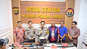 Gerak Cepat Kepolisian, Delapan Terduga Pelaku Penyerangan Mapolres Merangin Diamankan