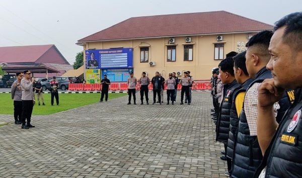 Kapolres Labuhanbatu Pimpin Operasi Sarang Narkoba, Dua Pria Diamankan, 20,36 Gram Sabu Disita